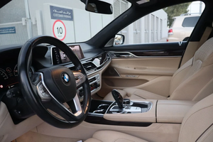 BMW Serie 7 Sedán 2017 2018 - Product Image 2