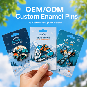 Épingles en émail personnalisées pour le ski et le snowboard, badges de montagne d'hiver pour sac à dos, veste, cadeaux pour les sports de plein air - Product Image 1
