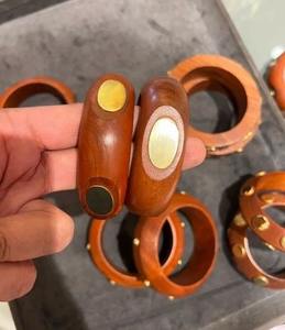 Brazaletes de madera de moda UrbanCharm - Product Image 1