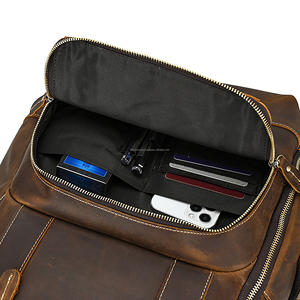 Sac à dos de voyage unisexe en cuir avec logo personnalisé, pochettes pour ordinateur portable de qualité supérieure, idéal pour les employés de bureau, les étudiants et les professionnels de la photographie. - Product Image 5