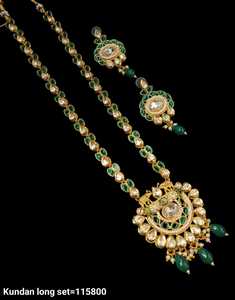 ENSEMBLE DE BIJOUX INDIENS TRADITIONNELS ET À LA MODE EN CUIVRE ENSEMBLE DE BIJOUX DE MARIAGE POUR FEMMES BOUCLES D'OREILLES ET COLLIER - Product Image 2