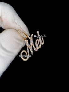 Collar con Colgante de Letra Inicial Cursiva en Oro Sólido de 14K, Dijes Personalizados con Diamantes Cultivados en Laboratorio, Regalos Personalizados para Niños - Product Image 6