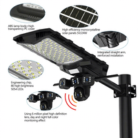 Lampu pemantau surya all-in-one 6MP kamera keamanan AI WIFI 4G PTZ tiga lensa sejati yang dilengkapi sensor gerak tahan air IP65