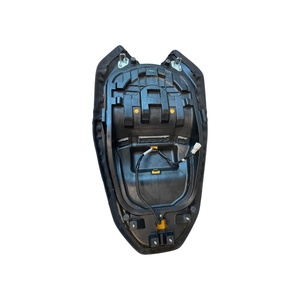 Siège complet d'origine Yamaha pour TMAX 530 2017-2019 BC3247301400 Siège de moto en plastique - Product Image 3