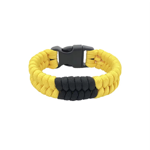 <span class=keywords><strong>Bracelet</strong></span> <span class=keywords><strong>paracorde</strong></span> à boucle de poulet personnalisé en gros <span class=keywords><strong>Bracelet</strong></span> <span class=keywords><strong>paracorde</strong></span> à ruban de Jiu-Jitsu brésilien - Product Image 3