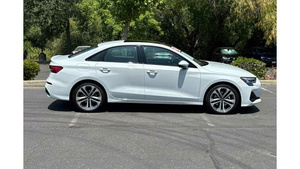 ออดี้ เอ3 พรีเมียม พลัส เอดับเบิ้ลยูดีวี ปี 2025 สภาพดี ใช้งานน้อย - Product Image 2