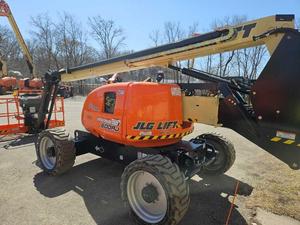 Oferta Especial 2020: Plataforma Elevadora Móvil JLG 600AJ Económica para Construcción Industrial, Disponible para Envío Inmediato, 3 Años de Garantía - Product Image 4