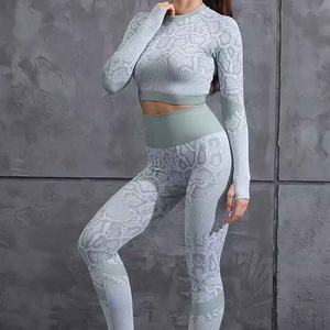 Conjunto de Yoga con sublimación sin costuras de etiqueta privada para mujer, ropa de Fitness, pantalones de Yoga y Sujetador deportivo alto, conjunto de 2 piezas, conjuntos para mujer - Product Image 3