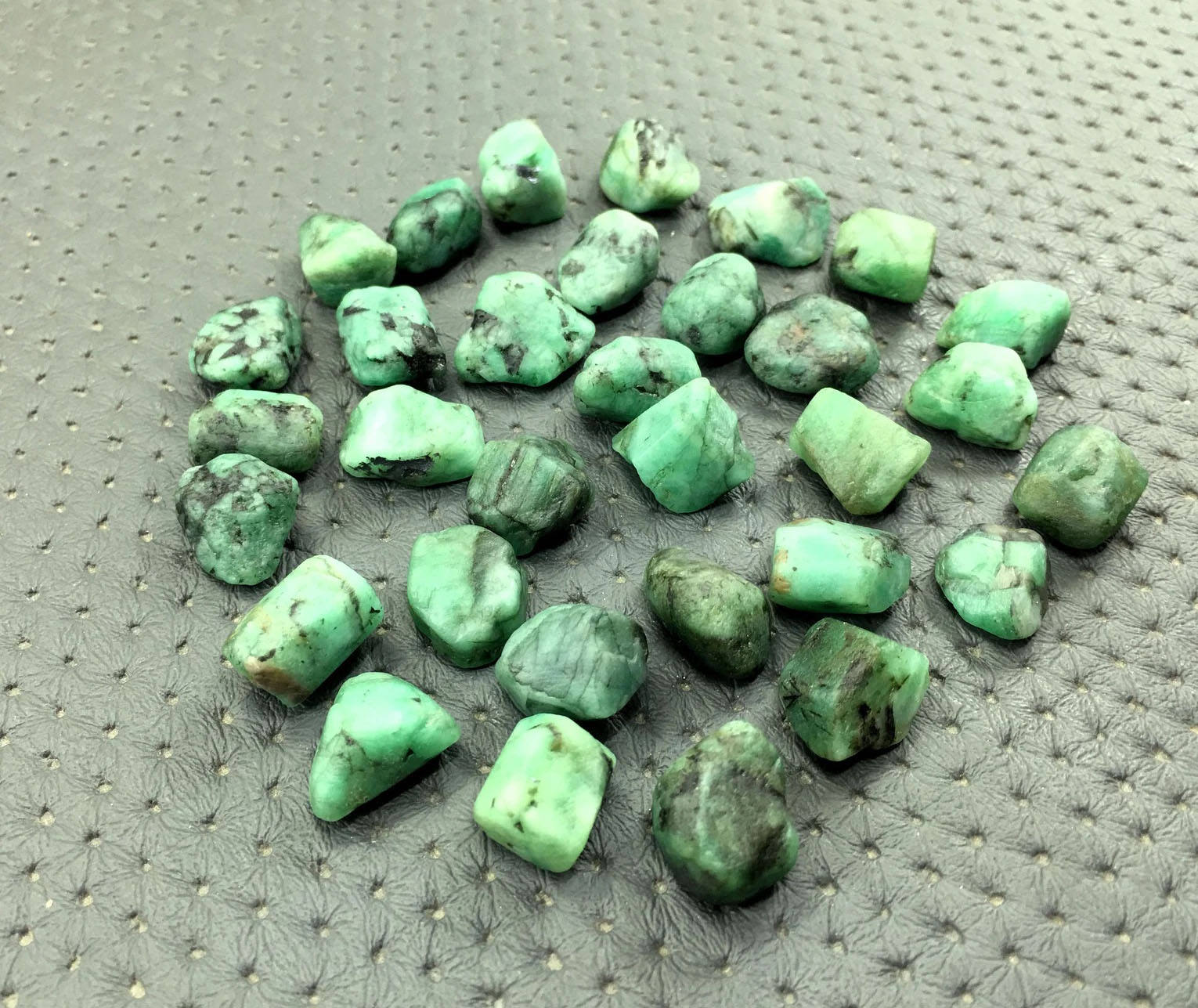 สีเขียว