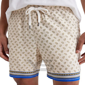 Pantalones cortos de playa de poliéster 100% con diseño personalizado recién llegado, pantalones cortos para correr de Color sólido para hombre - Product Image 1