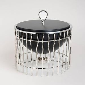 Casserole design élégante avec une finition élégante pour la cuisine moderne et la vaisselle, parfaite pour les plats chauds indiens. - Product Image 3