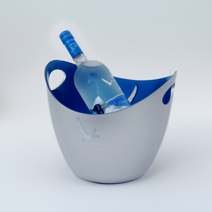 Seau à glace à double paroi pour 4 bouteilles, finition mate avec lumières LED, idéal pour les clubs de plage et les boîtes de nuit, distributeurs, personnalisation OEM - Product Image 2