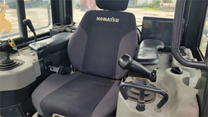 D61PXI-24 Komatsu 2017เครื่องยนต์ดีเซลไฮดรอลิกมือสองแบรนด์ญี่ปุ่นดีไซน์ดั้งเดิมใหม่ - Product Image 5