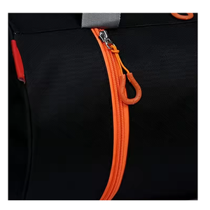 Meilleures ventes de sacs de hockey sur glace étanches sacs de couleur personnalisés polochon sacs en gros en polyester pour adultes - Product Image 6