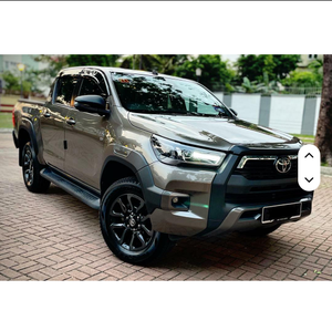 HILUX PICKUP DOUBLE CABINE 4X4 LHD D'OCCASION 2023 - Product Image 5