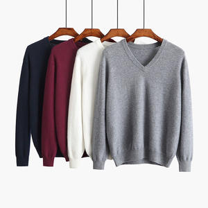 Suéteres de punto de Cachemira 100% para hombre, jerséis de punto con cuello en V de punto liso gris de manga larga personalizados - Product Image 1