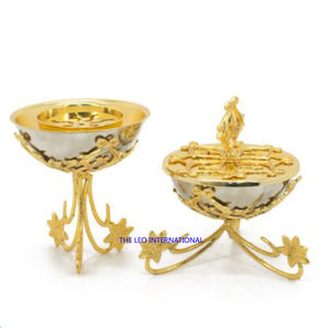 Lot de 2 bols décoratifs à texture martelée en forme de branche d'arbre plaqué or, acier inoxydable, laiton et métal - Product Image 6