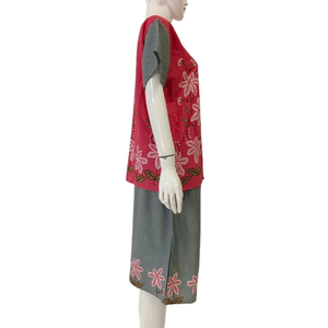 Pyjama pour femmes à manches courtes et pantalon court en rayonne de bonne qualité par Crysanta - Product Image 3