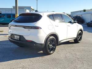 Dodge Hornet GT AWD Plus 2025 Usado en Buen Estado, Sin Accidentes, Volante a la Izquierda/Derecha - Product Image 3