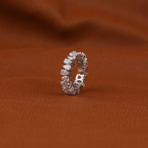 แหวนเพชรเม็ดเดี่ยวทองคำขาว18KT หรูวงแพร์สำหรับผู้หญิงสายเพชรสำหรับงานแต่งงานตลอดกาล VVS สีโรสโกลด์คลาสสิก - Product Image 3