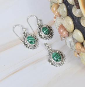 Malachite verte 925 argent Sterling pierres précieuses pendentif boucles d'oreilles ensemble élégant boucle d'oreille avec pendentif bijoux faits à la main cadeau pour elle - Product Image 4