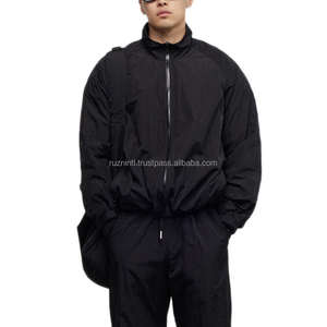 Ensemble de survêtement sportif pour homme, tenue de jogging, ensemble de deux pièces, tenue d'entraînement athlétique, vêtements de sport confortables, style décontracté élégant pour la course à pied - Product Image 3