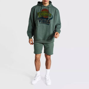 Conjuntos de chándal de gran tamaño personalizados de alta calidad para hombres, ropa de calle, sudaderas con capucha, conjunto de pantalones cortos con impresión personalizada, conjunto de 2 piezas para hombres - Product Image 2