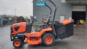 เครื่องตัดหญ้าแบบนั่งขับเคลื่อนด้วยเครื่องยนต์ Kubota G26-II แบบโรตารี่ พร้อมระบบดูดเศษหญ้าด้านหลัง มีจำหน่าย - Product Image 5