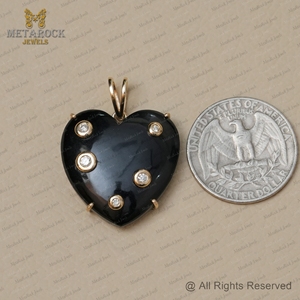 Pendentif en or jaune 14 carats en forme de cœur en onyx noir et diamant naturel, bijoux faits à la main, dos en argent 925 - Product Image 4