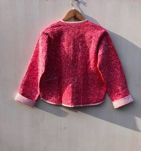 เสื้อคลุมกิโมโนผ้าฝ้ายลายดอกไม้สีชมพูสำหรับผู้หญิง พิมพ์ลายด้วยมือ ขายส่งราคาดีที่สุด - Product Image 6