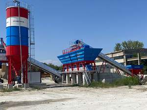 Centrale à béton compacte de 60 M3/h à courroie Système de convoyeur efficace avec composants de base Pompe Moteur Moteur Boîte de vitesses - Product Image 4