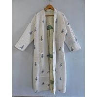Robe de bain kimono en coton matelassé imprimé floral à la main Robe de nuit décontractée pour dames pour l'automne, l'été et le printemps