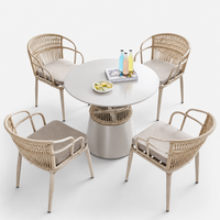 Ensemble de meubles d'extérieur de style européen haut de gamme avec table basse et chaises en rotin pour jardin, patio, balcon - Design multifonctionnel
