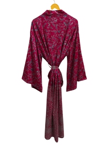 Bata de seda hasta el tobillo Bata multicolor Ropa de noche Bata India Vintage Seda reciclada Sari Kimono, - Product Image 2