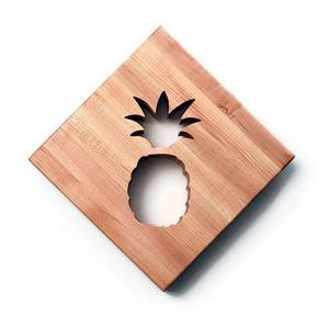 Dessous de plat de cuisine de vente chaude de haute qualité fabriqué en usine en bois découpé Table à manger Dessous de plat de qualité supérieure pour les plats chauds - Product Image 1