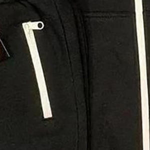 ชุดวอร์มผลิตตามสั่งผู้ผลิต OEM สำหรับชุดกีฬาและเครื่องแต่งกายแนวสตรีท - Product Image 5