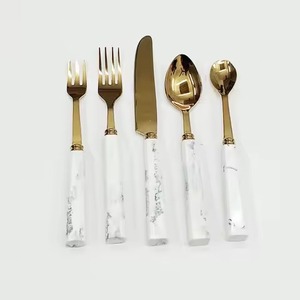 Ensemble de couverts jetables de haute qualité miroir polonais haut de qualité alimentaire pour table de mariage servant et dînant en vente - Product Image 4