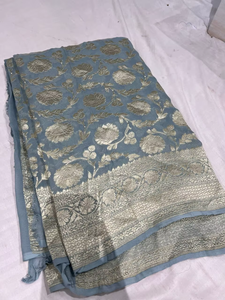 Sari en soie de chiffon Khaddi Georgette fait main, tissage artisanal Banarasi, motif géométrique moderne, qualité supérieure, sari festif pour elle - Product Image 2