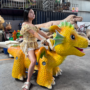 سكوتر ديناصور كهربائي واقعي للأطفال قابل للركوب، للاستخدام الداخلي والخارجي في مراكز التسوق ومدن الملاهي، بتحكم عن بعد - Product Image 4