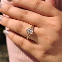 Anillo de Compromiso Clásico Premium con Moissanita de 1 Ct para Mujer, Plata 925, Chapado en Oro Amarillo de 10k/14k/18k, Corte Radiante, Sin Níquel