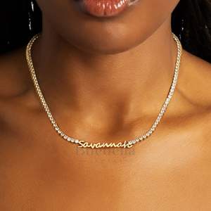 Gran oferta, placa de nombre de una fila de 5mm en cadena de tenis, Diamante de moissanita, plata 925, cadena de eslabones cubanos chapada en oro de 18 quilates, joyería fina - Product Image 1