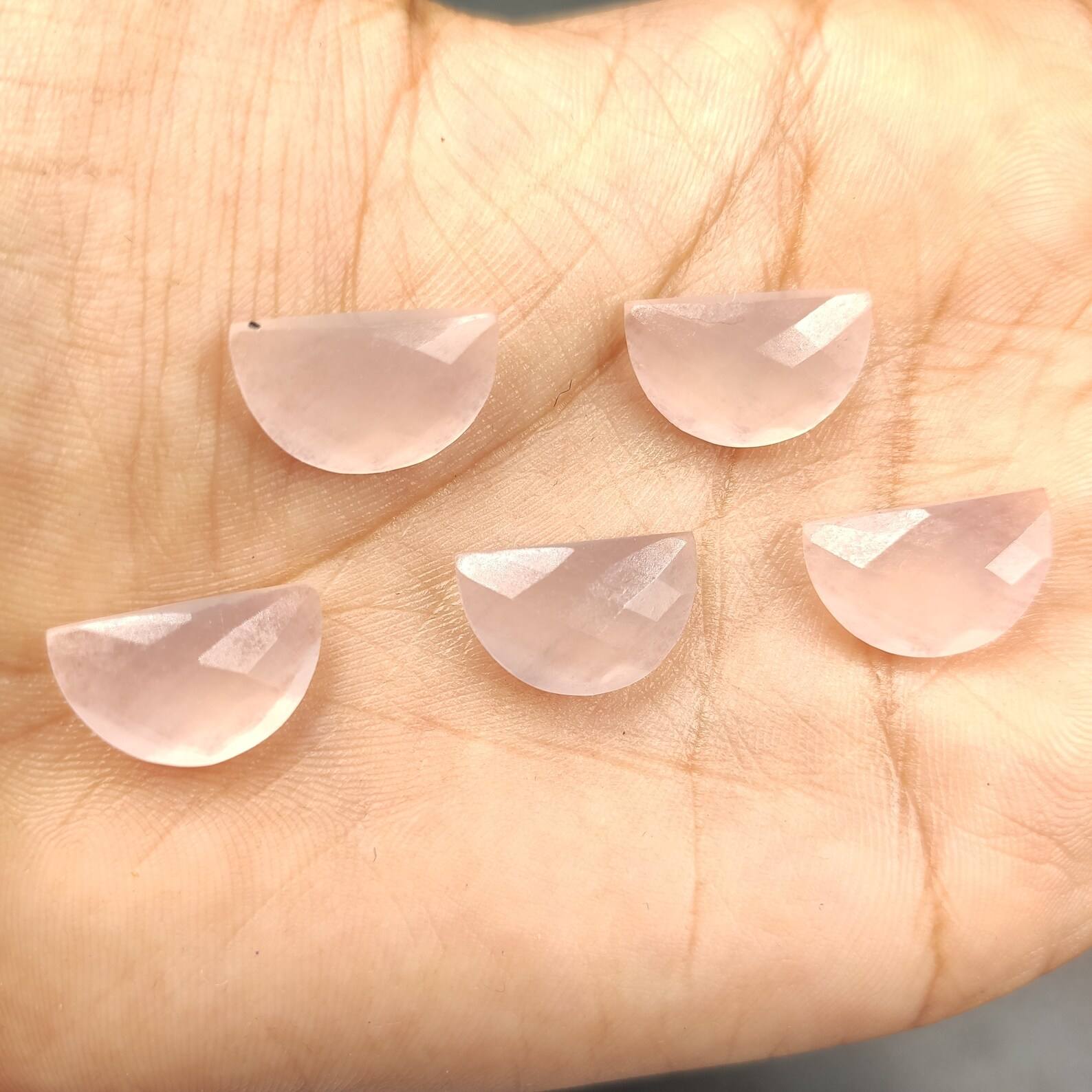 เช่นเดียวกับภาพ