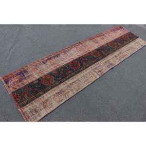 Alfombra turca de 2.3x8 pies, alfombra vintage con diseño floral rojo - Product Image 1