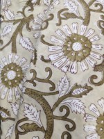 Tissu en coton indien fait à la main avec broderie florale bloquée à la main pour textiles de maison
