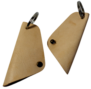 Hermoso regalo o producto de cuero curtido natural Llavero de cuero natural fuerte - Product Image 1