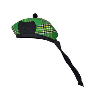 Gorro ceremonial Glengarry que mantiene las líneas limpias, estructura firme y autenticidad adecuada para eventos patrimoniales, gorros Glengarry - Product Image 3