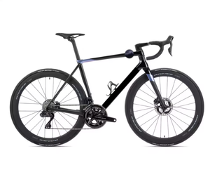 2025 Colnaggs C68 Road Disc Super Record 2x13s Wireless Complete Road <b>Bike</b> – Carbon race‑frame, 13-speed wireless - Product Image 3