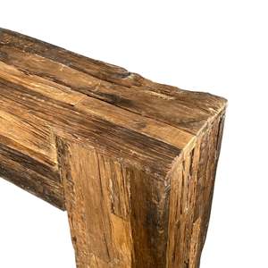Mesa Consola de Madera de Lujo Contemporánea Hecha a Mano con Detalles Rústicos de Hierro y Mármol, Convertible para Uso en el Hogar, Hotel, Sala de Estar o Entrada - Product Image 5