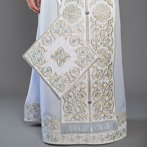 Elegante Vestimenta de Iglesia Bordada en Dorado y Azul, Túnicas de Clérigo Ornamentadas Hechas a Medida, Ropa Ceremonial para Sacerdotes Ortodoxos, Venta al Por Mayor - Product Image 1