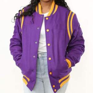 Personalice su logotipo de marca Chaqueta universitaria para mujer Precio al por mayor Ropa transpirable Secado rápido Chaqueta universitaria para mujer OEM fácil de usar - Product Image 2